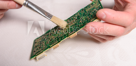 SUBCONTRACT CLEANING